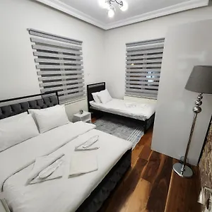 Taxim Friends Hotel