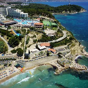 https://sealight-resort-hotel.aegeanhotels.net